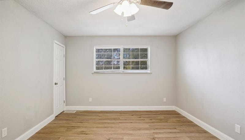8036 Woodhue Circle, Dallas TX 75228 - Photo 20