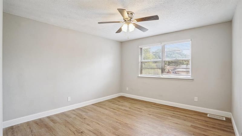 8036 Woodhue Circle, Dallas TX 75228 - Photo 18
