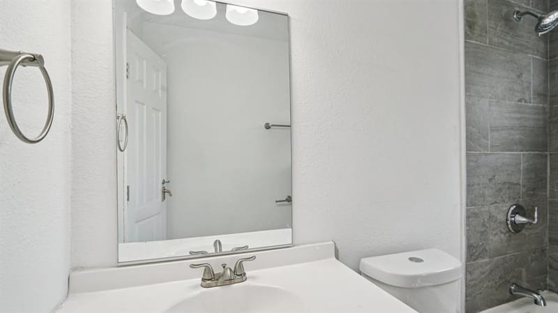 8036 Woodhue Circle, Dallas TX 75228 - Photo 15