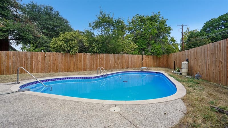 8036 Woodhue Circle, Dallas TX 75228 - Photo 29