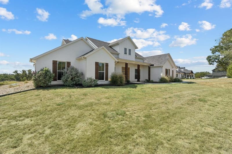 1208 Eagles Bluff Drive, Weatherford TX 76087 - Photo 38