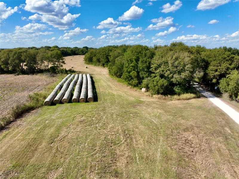 329 Lowell Road, Milford TX 76670 - Photo 22