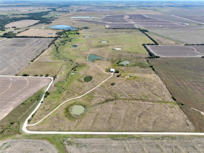 329 Lowell Road, Milford TX 76670 - Photo 30