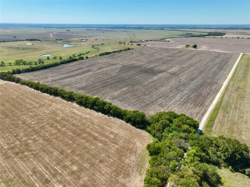 329 Lowell Road, Milford TX 76670 - Photo 34