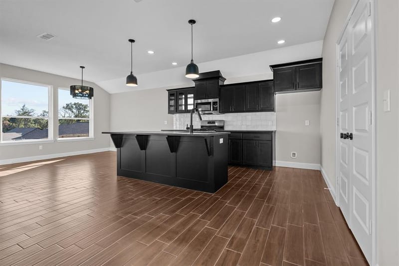 16517 Crossing Circle, Lindale TX 75771 - Photo 9