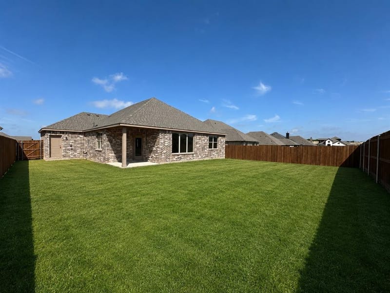 709 Bass Lake Lane, Cleburne TX 76033 - Photo 3