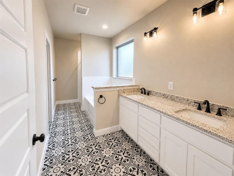 709 Bass Lake Lane, Cleburne TX 76033 - Photo 10