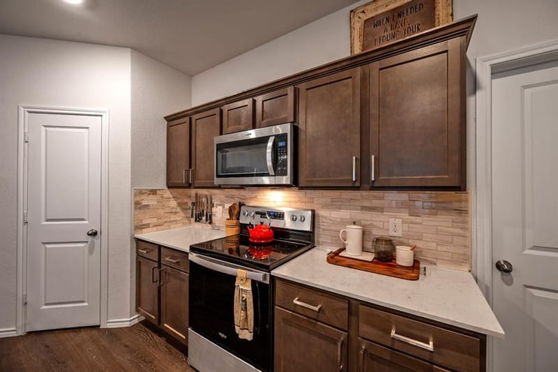 622 Clearlake Drive, Waxahachie TX 75165 - Photo 8