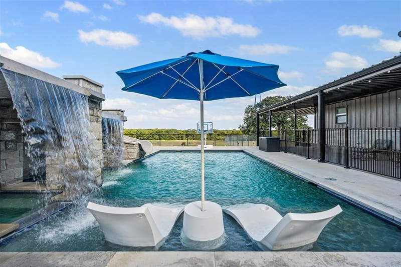 9700 Nix Road, Tolar TX 76476