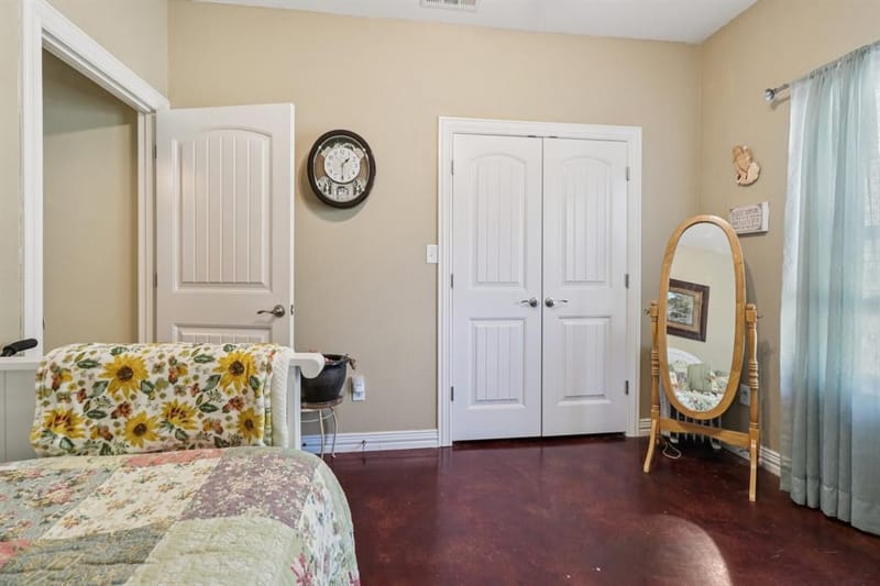 1203 Pala Dura Court, Granbury TX 76048 - Photo 32