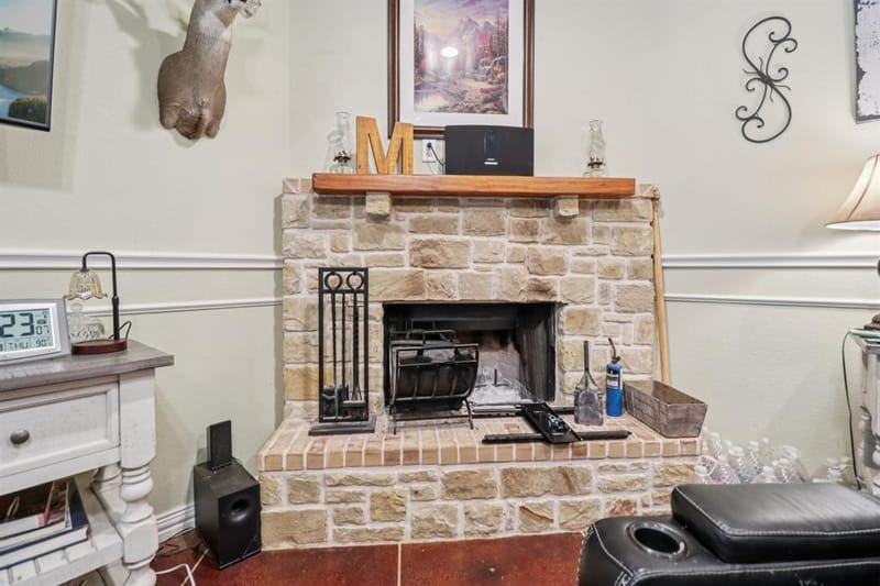 1203 Pala Dura Court, Granbury TX 76048 - Photo 20