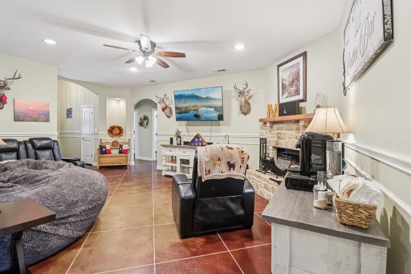 1203 Pala Dura Court, Granbury TX 76048 - Photo 18