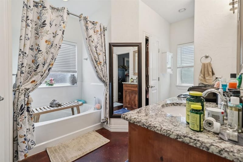 1203 Pala Dura Court, Granbury TX 76048 - Photo 29