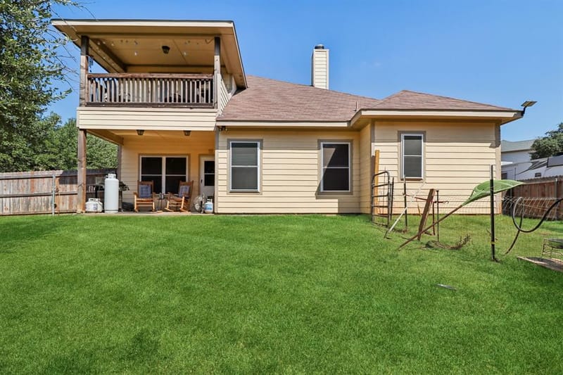 1203 Pala Dura Court, Granbury TX 76048 - Photo 8