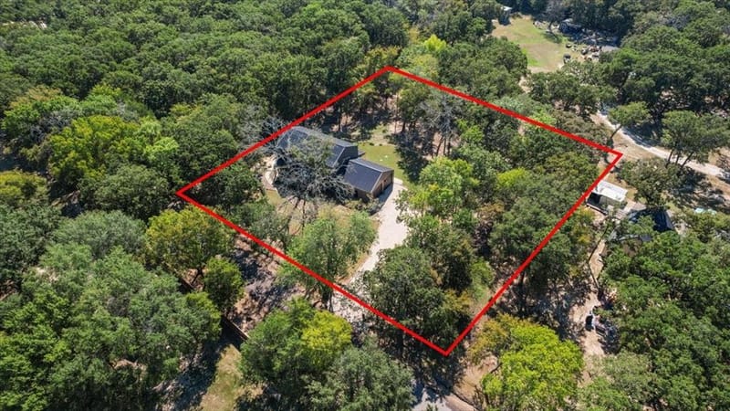 647 County Road 3318, Greenville TX 75402 - Photo 33