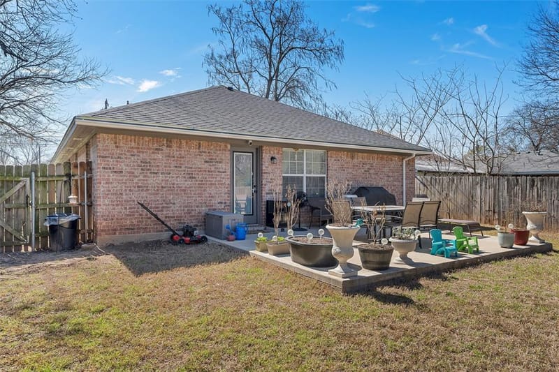 1206 Spring Street, Waco TX 76704 - Photo 24