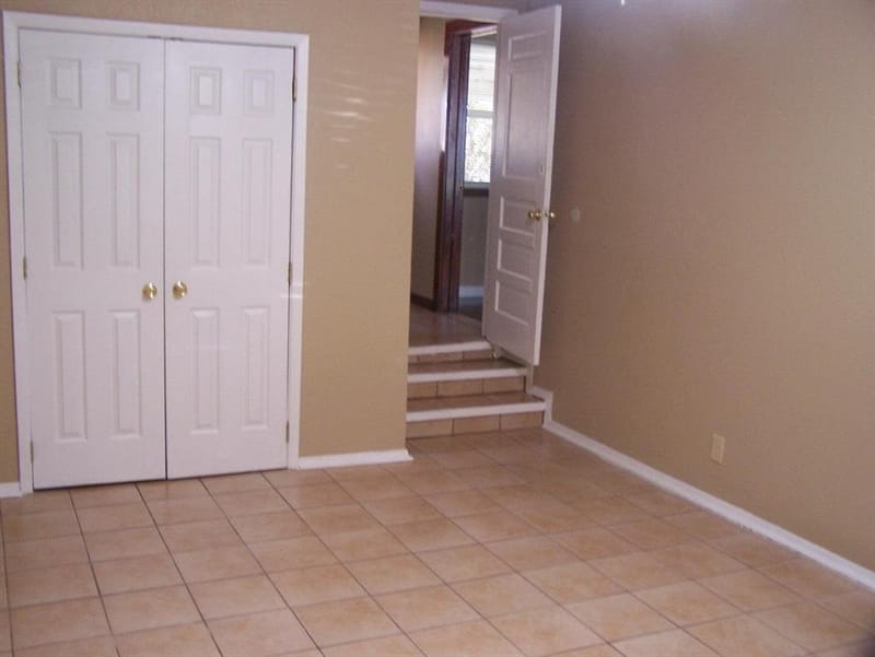 1215 S Vaden Street, Sherman TX 75090 - Photo 5