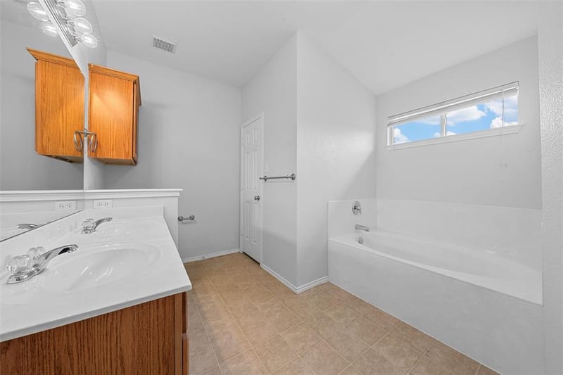 10120 Salem Way, Waco TX 76708 - Photo 16
