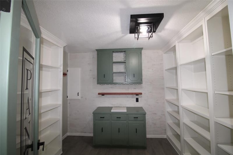 818 E Clinton, Athens TX 75751 - Photo 10