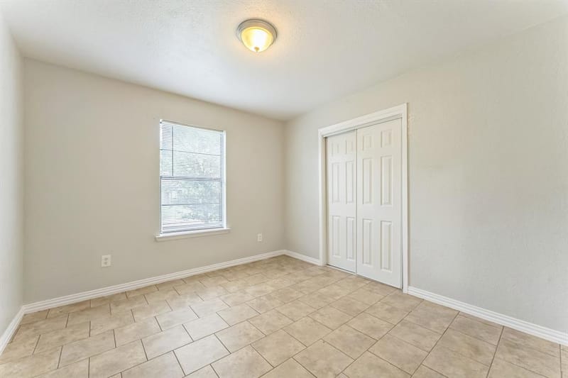 5921 Sea Breeze Lane, Fort Worth TX 76135 - Photo 17
