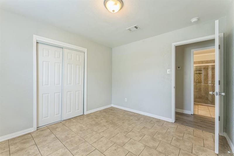 5921 Sea Breeze Lane, Fort Worth TX 76135 - Photo 18