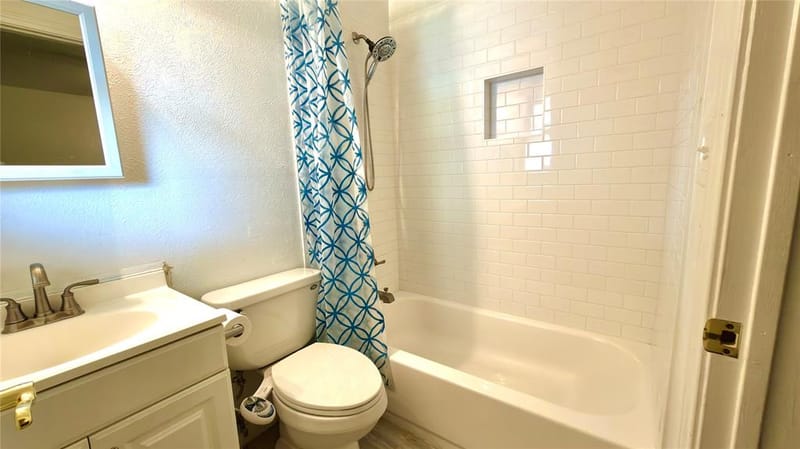 2510 Dewitt Street, Irving TX 75062 - Photo 10