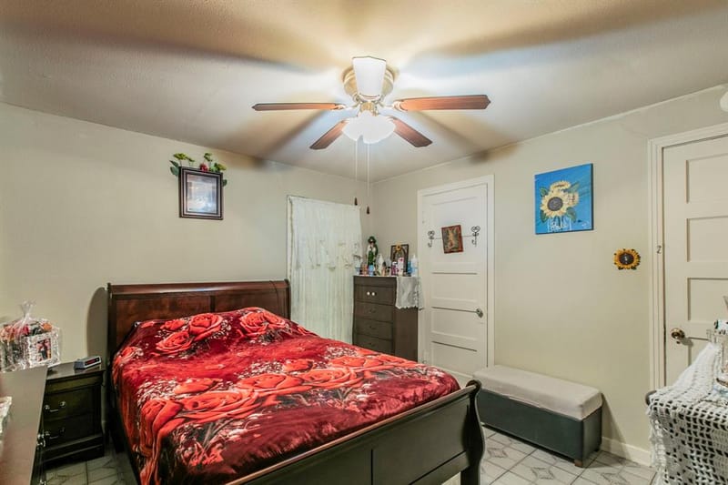 2101 Pine Avenue, Waco TX 76708 - Photo 16