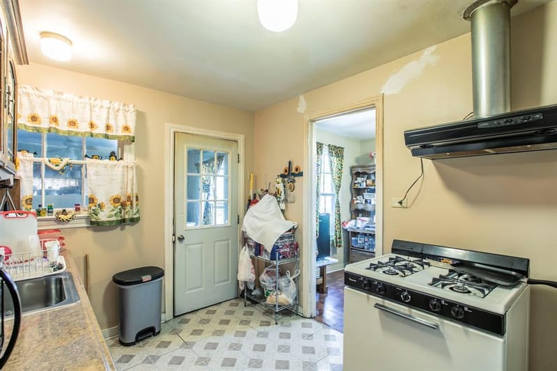 2101 Pine Avenue, Waco TX 76708 - Photo 7