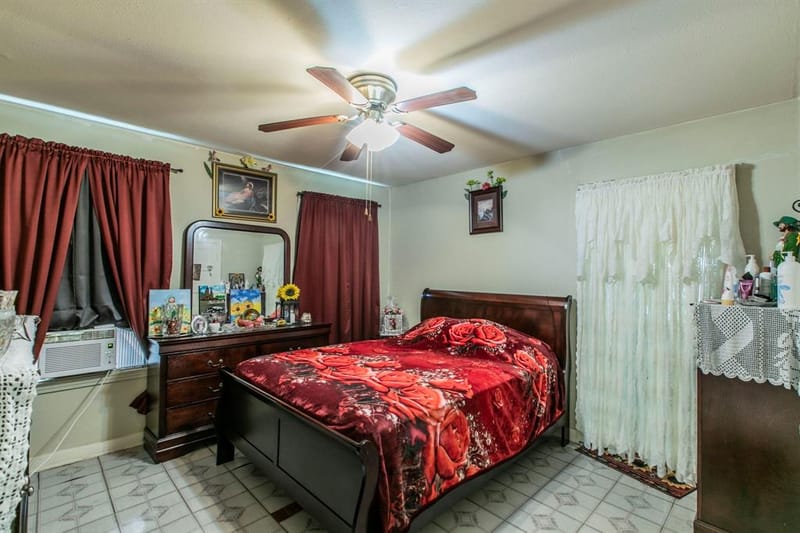 2101 Pine Avenue, Waco TX 76708 - Photo 15