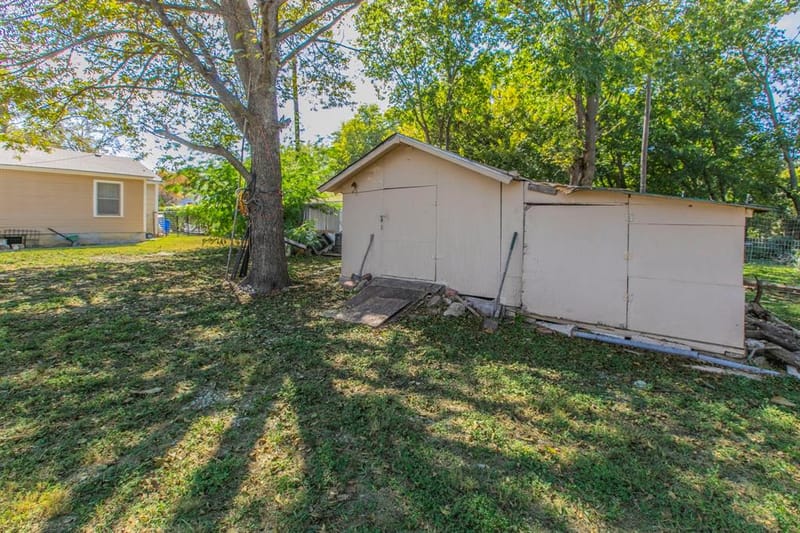 2101 Pine Avenue, Waco TX 76708 - Photo 25