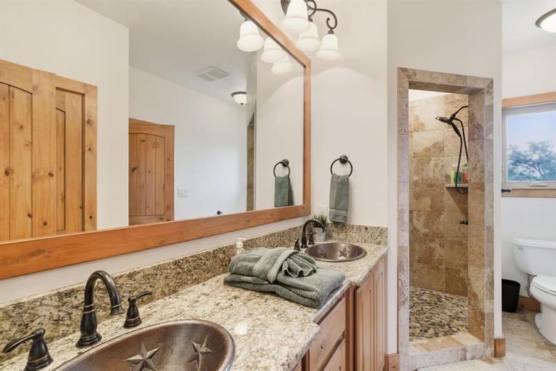735 Gresham Lane, Jacksboro TX 76458 - Photo 22