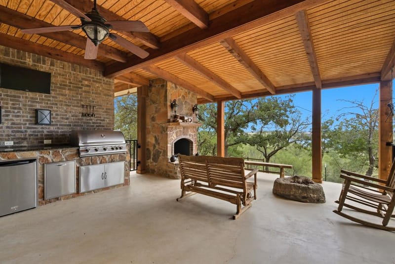 735 Gresham Lane, Jacksboro TX 76458 - Photo 7