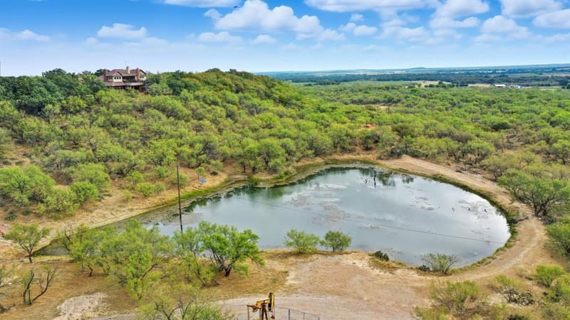 735 Gresham Lane, Jacksboro TX 76458 - Photo 33