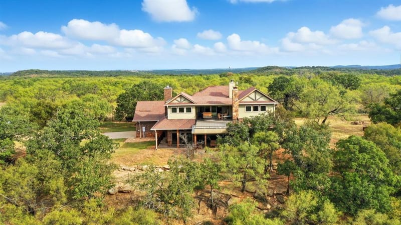 735 Gresham Lane, Jacksboro TX 76458 - Photo 35