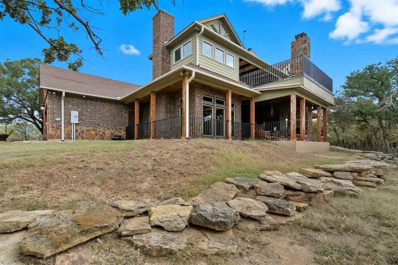 735 Gresham Lane, Jacksboro TX 76458 - Photo 4