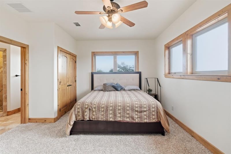 735 Gresham Lane, Jacksboro TX 76458 - Photo 21