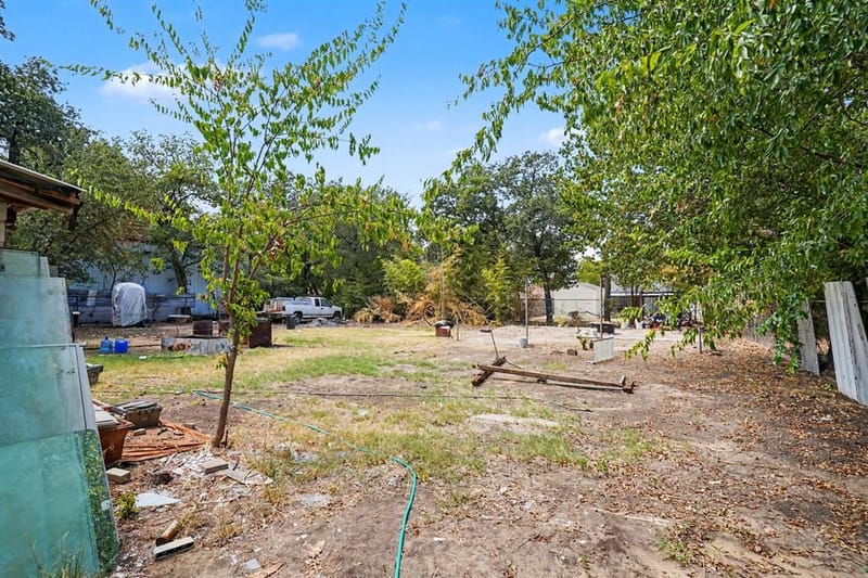 3601 Shawnee Trail, Lake Worth TX 76135 - Photo 17
