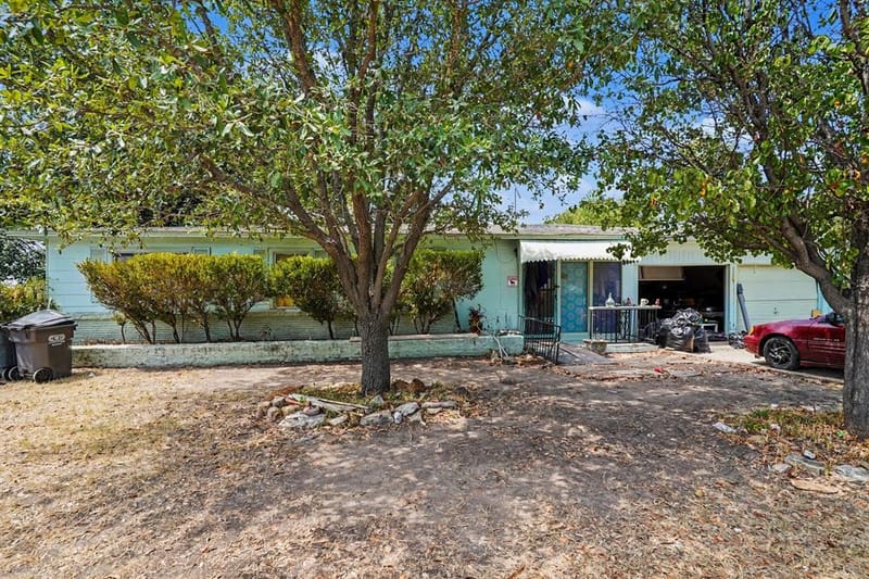 3601 Shawnee Trail, Lake Worth TX 76135