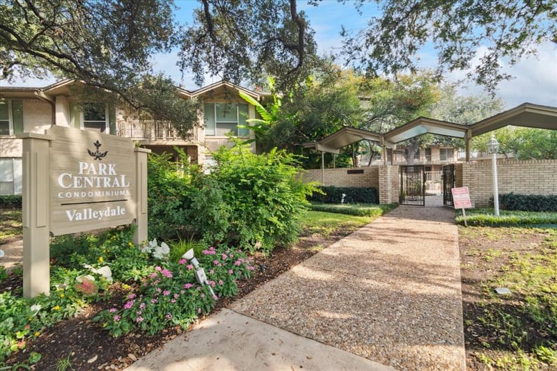 11118 Valleydale Drive # A, Dallas TX 75230 - Photo 12