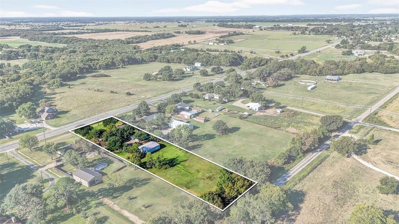 27019 State Highway 56, Whitesboro TX 76273 - Photo 15