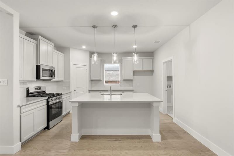 1917 Sapphire Run, Mesquite TX 75181 - Photo 11