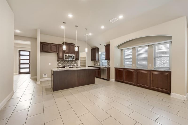 989 Imperial Eagle Road, Alvarado TX 76009 - Photo 7