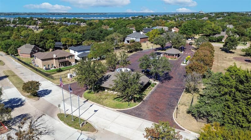205 Yacht Club Drive, Rockwall TX 75032 - Photo 36