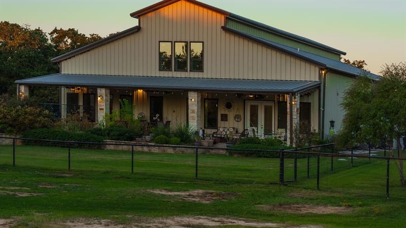 1639 Bloomfield Road, Valley View TX 76272 - Photo 3
