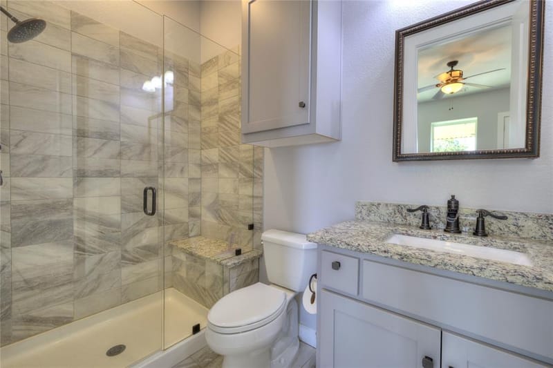 1639 Bloomfield Road, Valley View TX 76272 - Photo 11