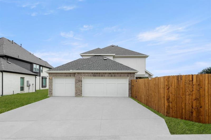 405 Newpark Boulevard, DeSoto TX 75115 - Photo 28