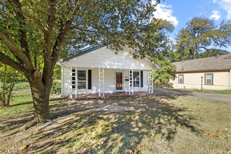 904 S Gribble Street, Sherman TX 75090 - Photo 3