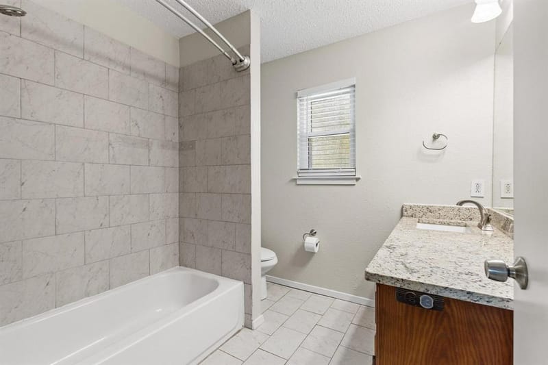 904 S Gribble Street, Sherman TX 75090 - Photo 18