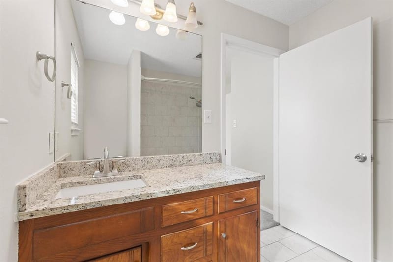 904 S Gribble Street, Sherman TX 75090 - Photo 25