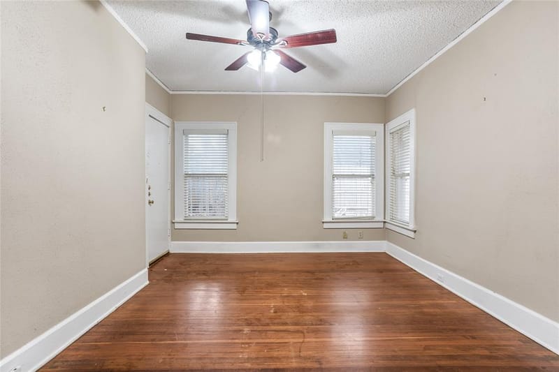 2303 Mistletoe Drive, Fort Worth TX 76110 - Photo 15